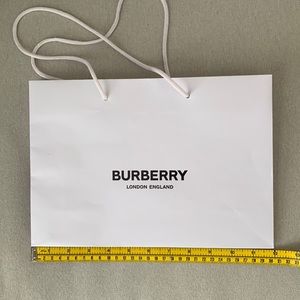 Burberry shopping bag
